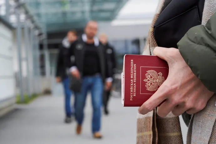 Az Európai Tanács elnöke szerint az Európai Uniónak be kell fogadnia az orosz politikai menekülteket