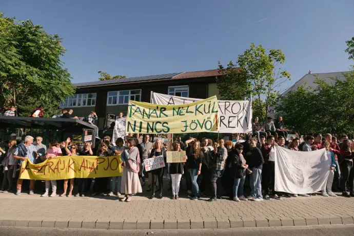 A Pedagógusok Demokratikus Szakszervezete október 5-ére országos munkabeszüntetést hirdet