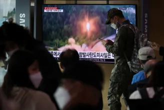 Hadgyakorlattal válaszoltak az észak-koreai rakétakísérletre