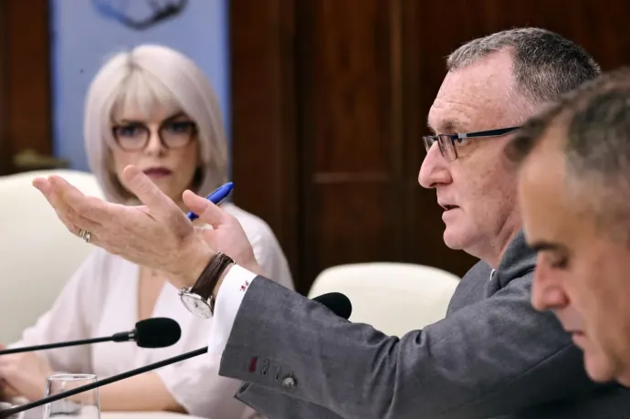 Cîmpeanu a plágiumvádakról: a cél, hogy megakadályozzák a tanügyi reformot