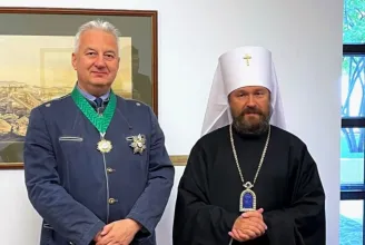 Russian Patriarch Kirill awards Hungarian Deputy Prime Minister Semjén