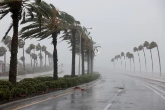 250 km/órás erősségű széllel csapott le Floridára az Ian nevű hurrikán