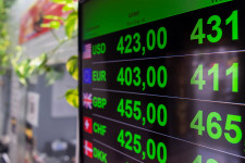 Miért jó ha stabil a forint, és miért nem?