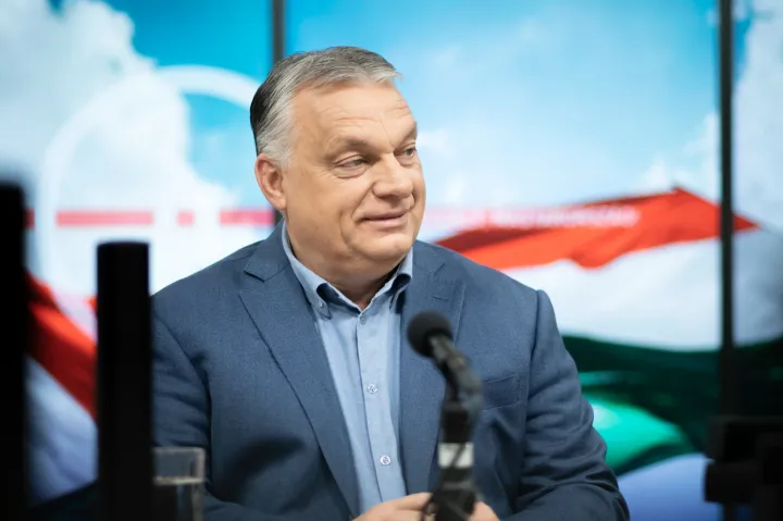 „Hiába mentegeti magát a szankciókirály” – reagáltak az ellenzéki pártok Orbán rádióinterjújára