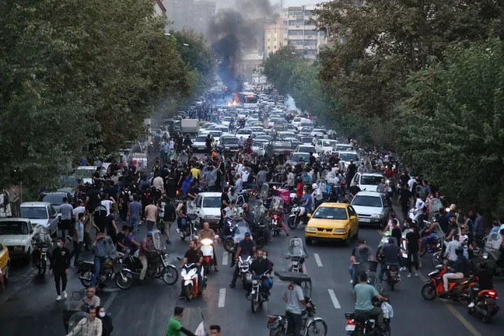 Mahsza Amini halálát követő tüntetés Teheránban 2022. szeptember 21-én – Fotó: AFP