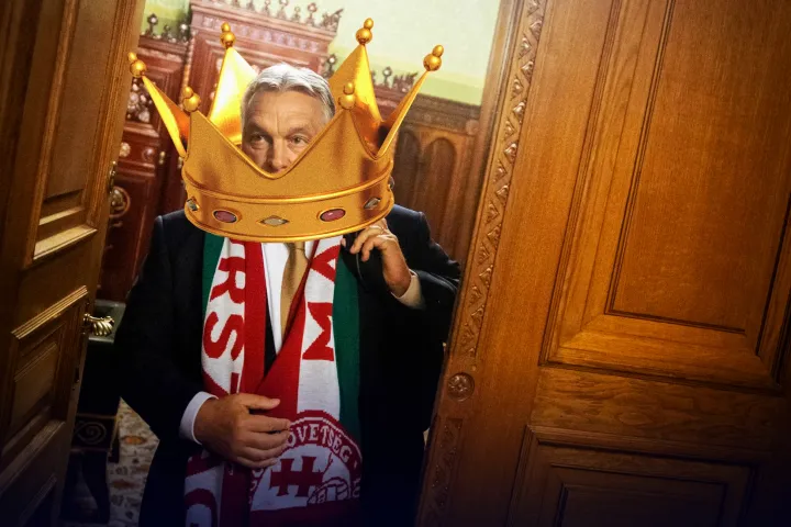 Visszakapta lájkbajnoki koronáját Orbán, ehhez pedig csak egy kis focira volt szüksége