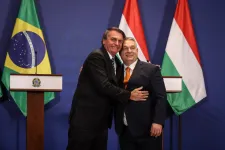 Videóüzenettel segít be Orbán Bolsonarónak a vasárnapi brazil választás előtt