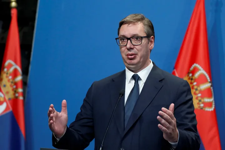 Aleksandar Vučić szerb államfő a sajtótájékoztatón – Fotó: Szabó Bernadett / Reuters