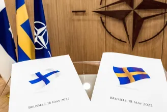 Leszavazták a fideszes képviselők, hogy Magyarország kedden ratifikálja Svédország és Finnország NATO-csatlakozását