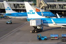 Öt évre kitiltja járatairól a rendbontó utasokat a KLM és a Transavia