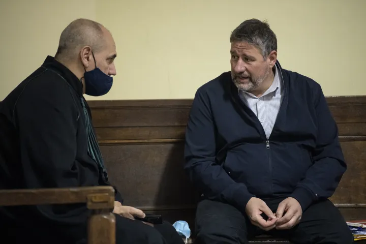 Simonka György a Fővárosi Törvényszéken 2021. november 23-án – Fotó: Bődey János / Telex