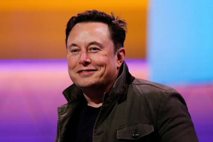 Elon Musk – fotó: Mike Blake / Reuters
