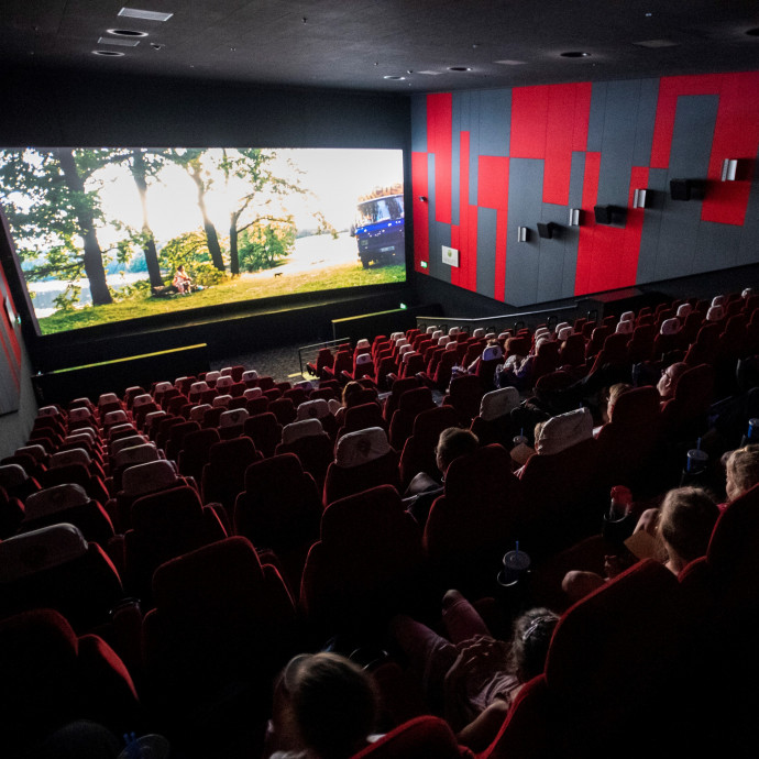 Úgy tűnik, elbúcsúzhatunk a moziba járástól a rezsiárak miatt