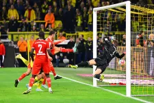 Két góllal vezetett a Bayern München, a 95. percben egyenlített a Dortmund