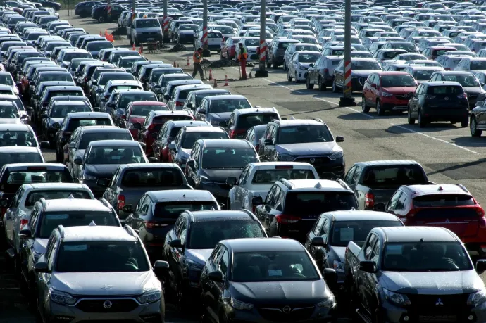 Fogynak a vevők a használt autók piacáról, az átlagár 4,62 millió forint felett