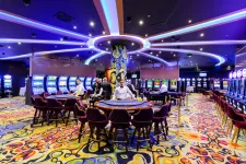 A rezsivédelmi alapba kerül a kaszinók játékadójának három százaléka