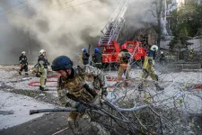 Gyakorlórepülés közben lakott területre zuhant egy orosz Szu–34-es vadászbombázó az Azovi-tengernél, többen meghaltak