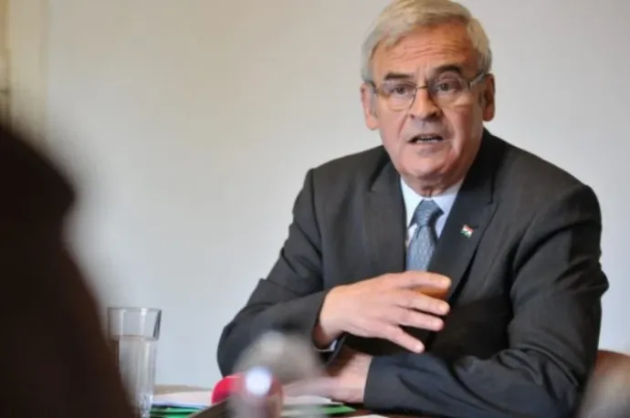 Ismét elutasították Tőkés László keresetét, amelyben a román állami kitüntetését visszavonó elnöki rendelet megsemmisítését kérte