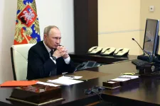 Putyin hadiállapotot rendelt el a megszállt megyékben