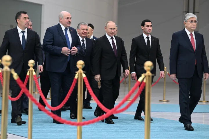 Putyin a Kreml teljes szövetségi rendszerét tette kockára Ukrajnában