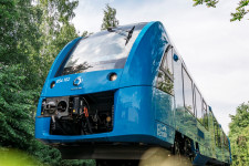 Nem füstöl, hanem gőzöl – mikor és hol mehetünk majd Magyarországon hidrogénes vonattal?