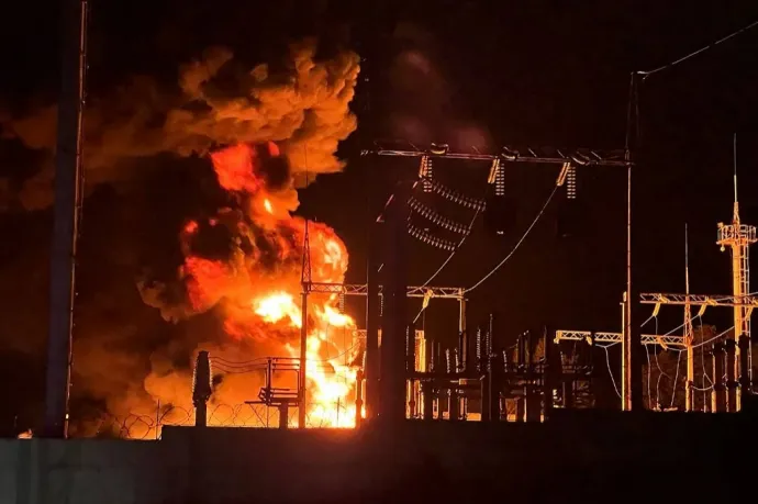 Ukrajna spórolni kezd az árammal, az orosz csapások az energiaellátást veszélyeztetik