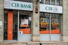 Kedden és szerdán nehéz napjuk lehet a CIB-nél bankolóknak