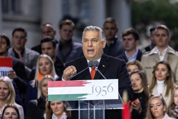 Orbán Viktor ünnepi beszédea az Erzsébet téren 2021. október 23-án – Fotó: Németh Sz. Péter / Telex
