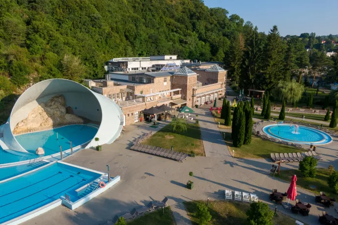 Pénteken újranyit a miskolctapolcai Barlangfürdő