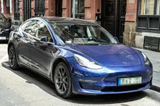 Novembertől Zalaegerszegen sem parkolhatnak ingyen az elektromos autók