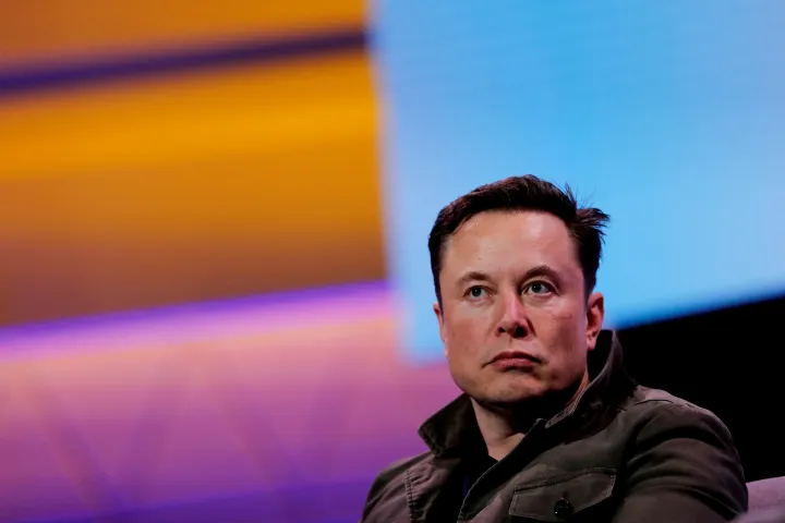 Elon Musk a Tesla és a Space X tulajdonosa a Twittert is felvásárolta – Fotó: Mike Blake/Reuters