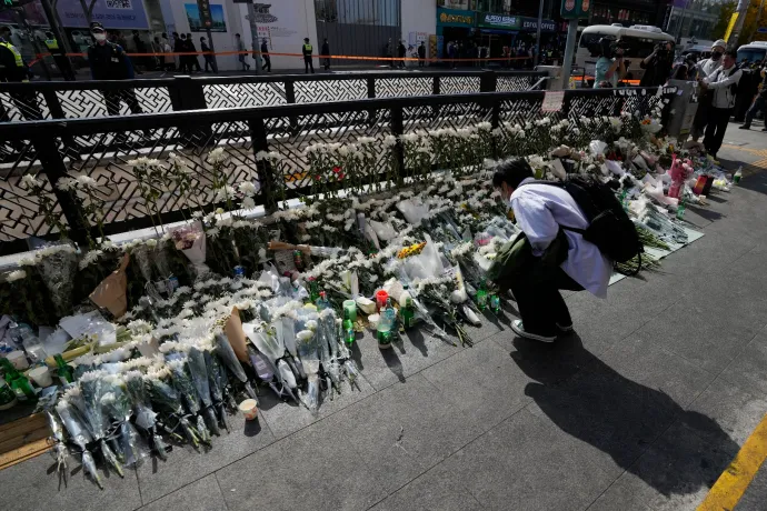 A dél-koreai rendőrfőnök elismerte felelősségét az ithevoni tragédiában