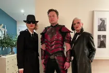 Ha valakit nem hagyott volna nyugodni, végre kiderült, hogy hol bulizott halloweenkor Elon Musk