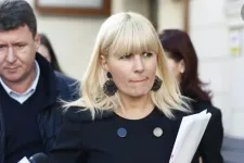 Elájult a börtönben, kórházba kellett szállítani Elena Udreát