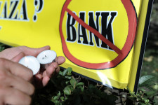 A kamatstop most segít azoknak, akik nem terveztek alaposan, de emiatt később az előrelátókon is csattan az ostor