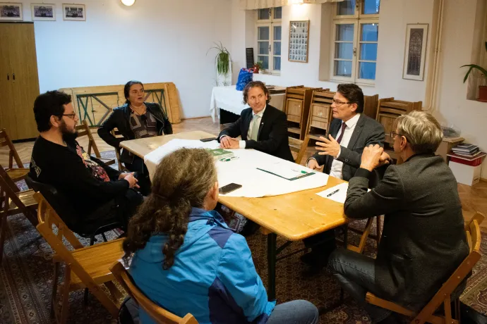 Elítélte a MÚRE a Mi Hazánk Mozgalom politikusának sepsiszentgyörgyi kijelentéseit