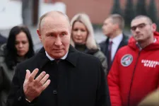 Putyin: Mi mindig is tisztelettel bántunk az ukrán néppel