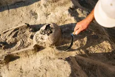 Torzított koponyájú kislány maradványait is megtalálták az M100 feltárásánál
