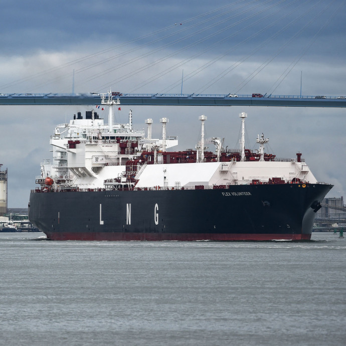 Az európai gázár negyedéért vásárol, de hideg télre készül az importfüggő Japán