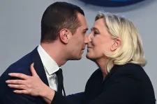 Jordan Bardella váltotta Marine Le Pent a francia Nemzeti Tömörülés élén