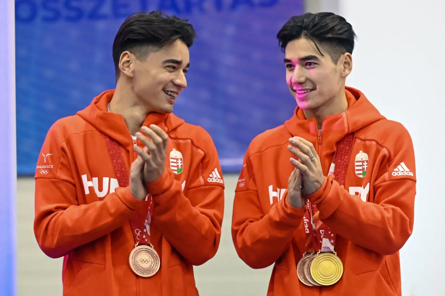 Az olimpiai bajnok Liu testvérek országot váltanak