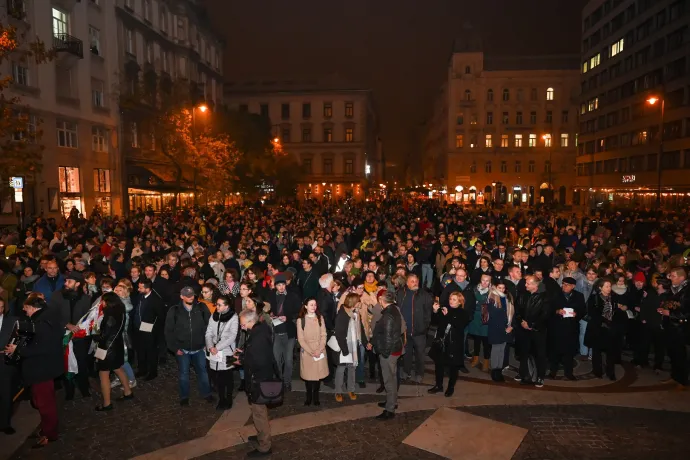 A first: teachers from church-maintained schools protest untenable state of Hungarian education