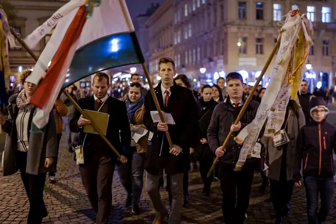 Nem akarjuk megdönteni a rendszert, csak tanítani akarunk