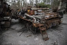 Az amerikai helyettes védelmi államtitkár szerint Oroszország elvesztette a tankjainak felét