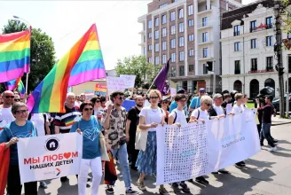 „LMBT gyermekek az iskoládban” címmel indítottak felvilágosító kampányt Moldovában
