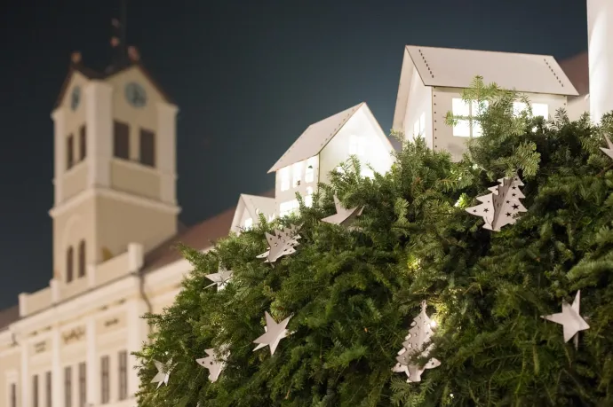 Székelyföldön mindenki ott spórol a díszkivilágításon, ahol tud