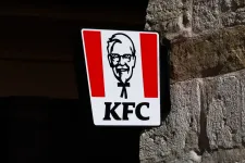 A német KFC arra buzdította vásárlóit, hogy sajtos csirkével emlékezzenek meg a nácik pogromjáról, a kristályéjszakáról
