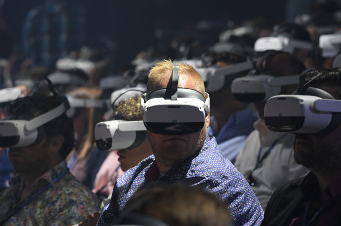 A metaverzum most még olyan, mint az autótelefon, de annyit használjuk majd, mint a mobilunkat