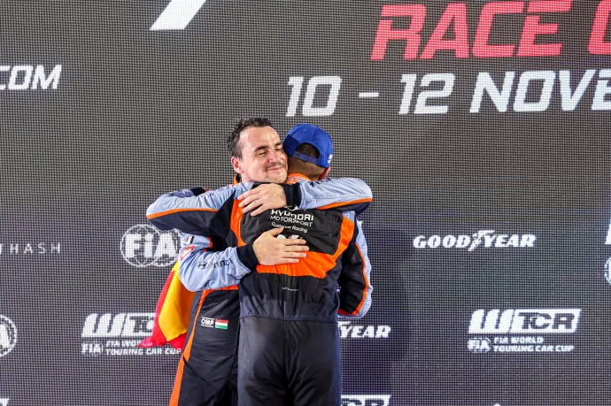 Michelisz első WTCR-dobogóját szerezte a szezonban, a bajnokesélyes mögött lett második