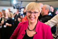 Szlovénia megválasztotta első női elnökét